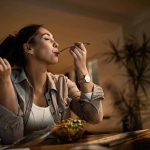 healthy lifestyle with balanced meals and daily activity, showing weight loss without counting calories spritzer blog